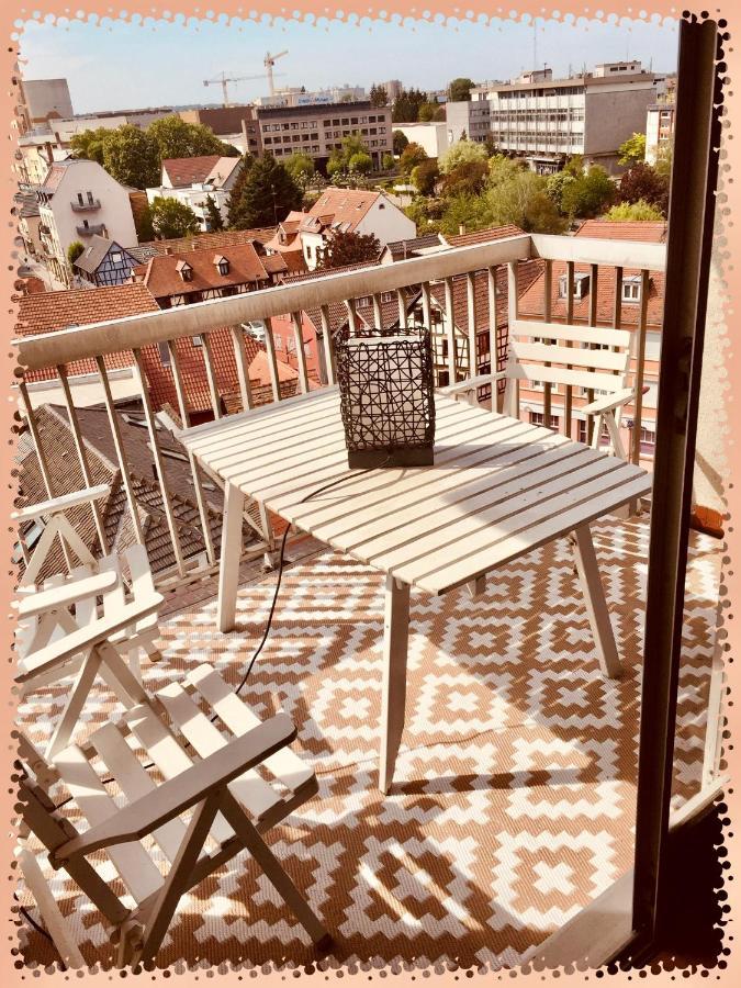 Square Du Chateau Schiltigheim Dış mekan fotoğraf